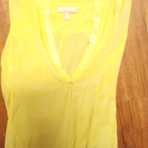 Yellow 100%silk Banana Republic sleeveless blouse, perfect condition